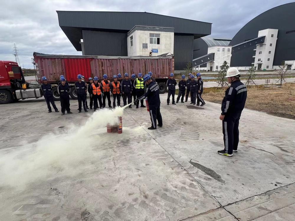 陜煤建設洗選煤運營公司榆陽運營項目部：“響鼓重錘”，全力奏響百日安全最強音