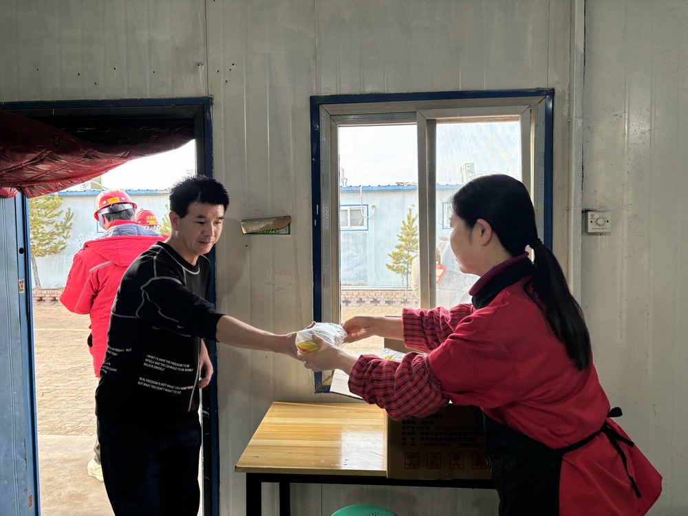 陜煤建設(shè)礦建二公司郭家灘項目部：改善職工生活，助力安全生產(chǎn)
