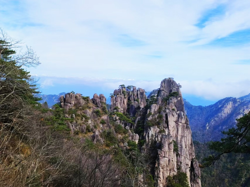 再登光明頂，赴一場秋日美夢