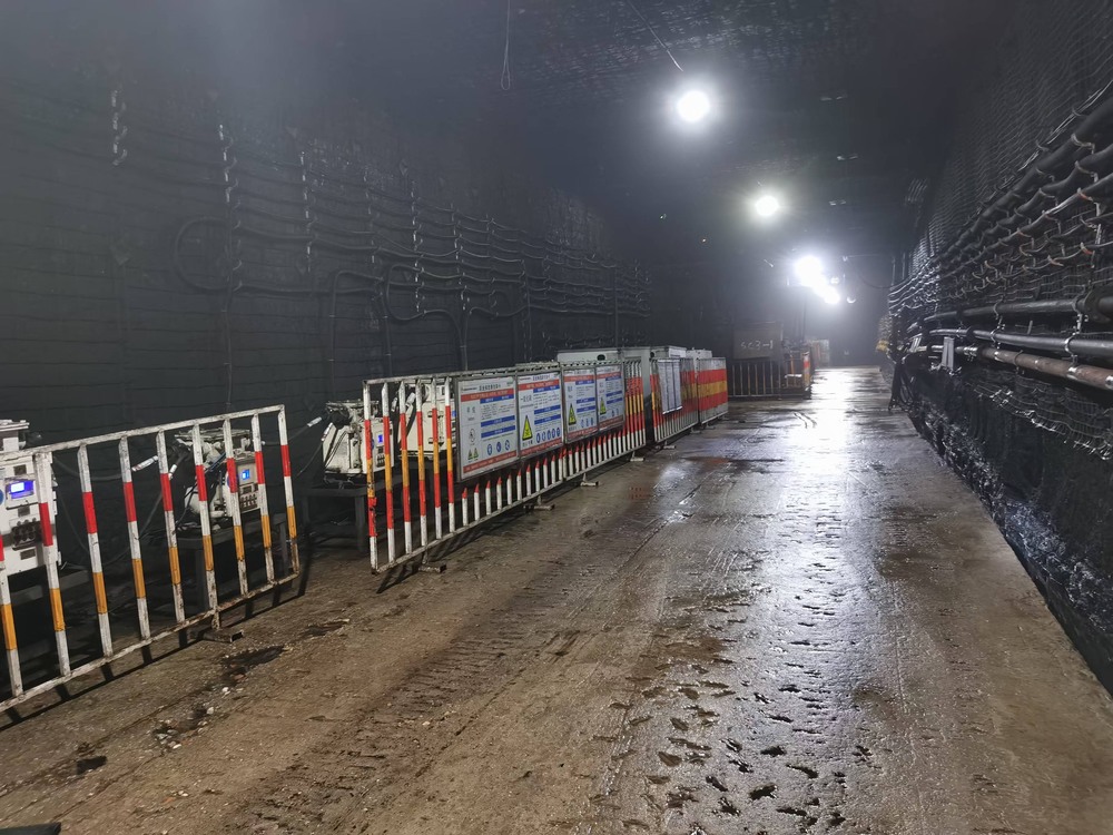 陜煤建設(shè)洗選煤運營公司第二項目部：歲末堅守，點亮煤礦“新光”，書寫新年安全序章