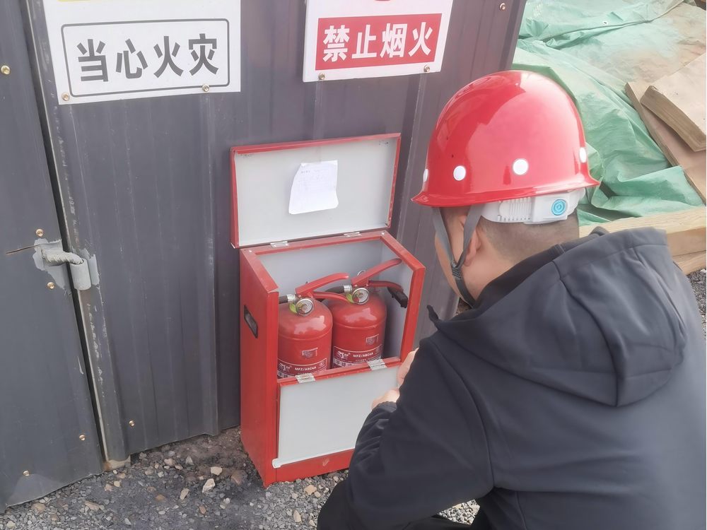 陜煤建設(shè)機(jī)電安裝公司：緊握安全生產(chǎn)之舵，揚(yáng)帆穩(wěn)健航程