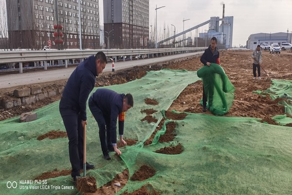 陜煤建設(shè)煤礦運(yùn)營服務(wù)分公司：弘揚(yáng)雷鋒精神 踐行勞動之美