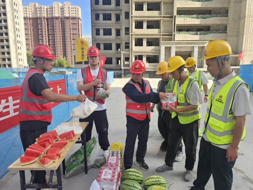 陜煤建設榆林公司第十一項目部：暑汛雙關礪精兵 銅墻鐵壁衛(wèi)征程