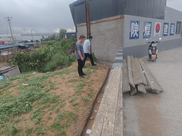 陜煤建設(shè)煤礦運營服務(wù)分公司：暴雨中的“溫暖守護”  織密職工“兩堂一舍”幸福網(wǎng)