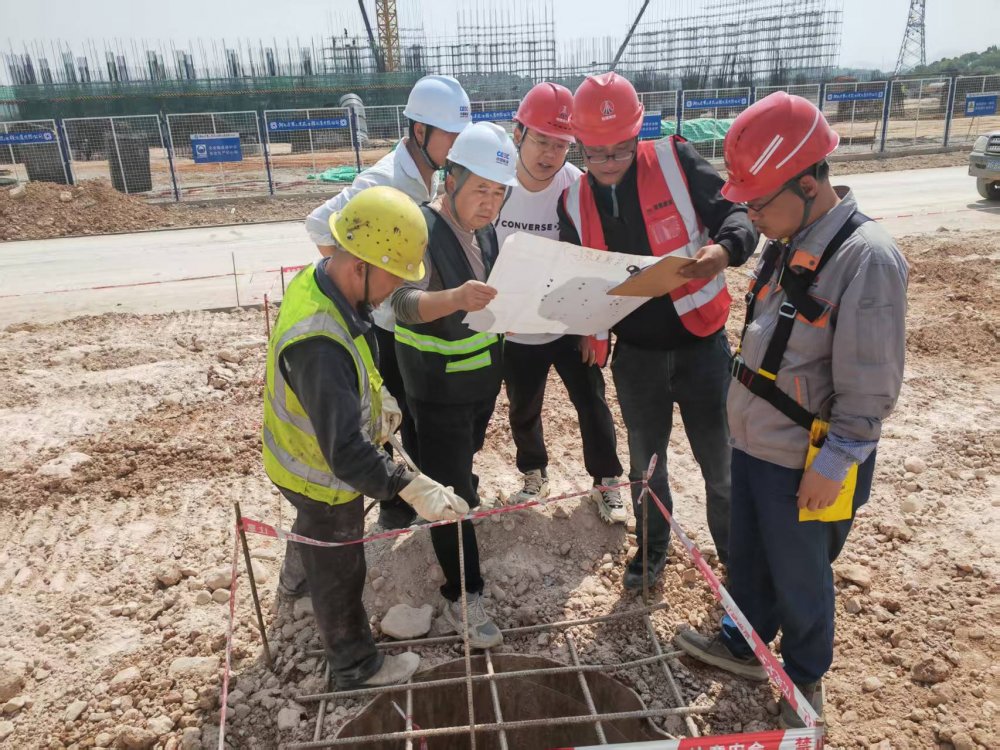 陜煤建設(shè)天工公司：“黨建＋”匯聚磅礴力量，驅(qū)動高質(zhì)量發(fā)展新引擎