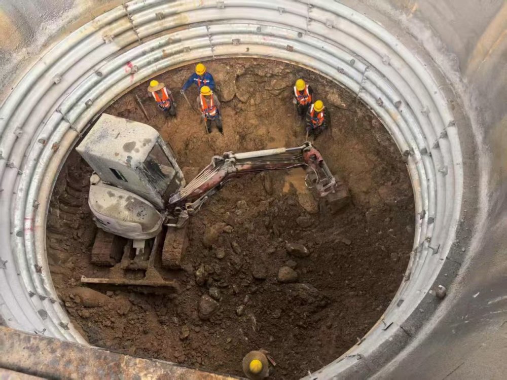 金秋大干掀熱潮 百安護航創(chuàng)佳績