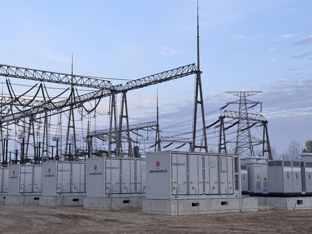陜煤建設(shè)機電安裝公司：120MW/240MWh獨立儲能項目核心設(shè)備就位圓滿完成