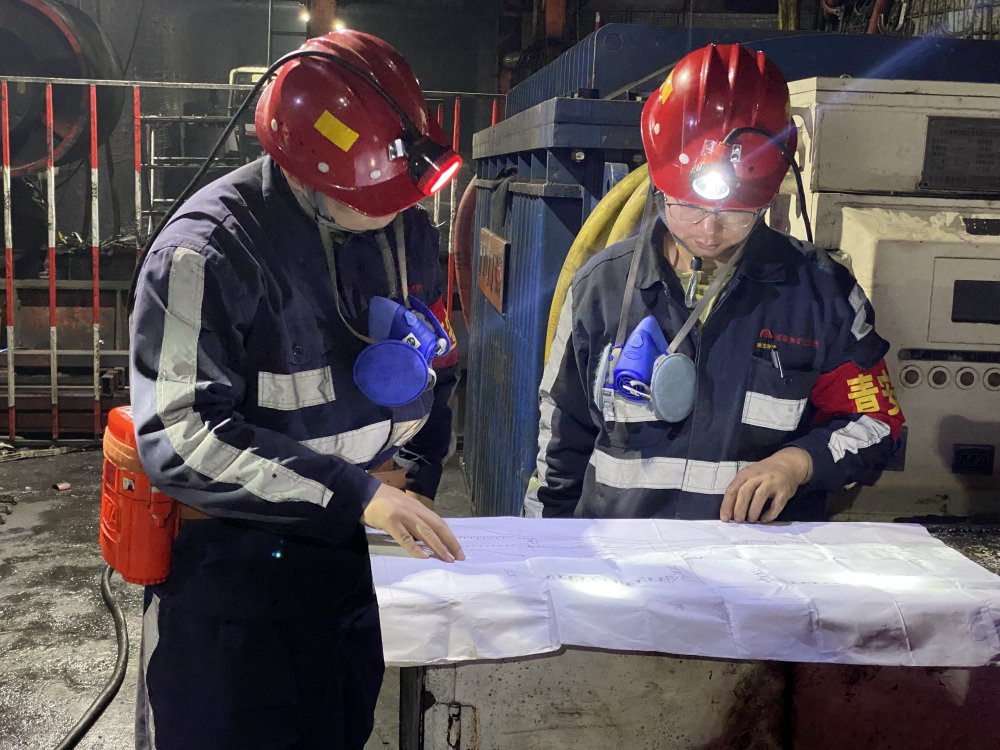 陜煤建設(shè)韓城分公司張家峁項(xiàng)目部：青年突擊隊(duì)勇挑重?fù)?dān)賦能發(fā)展添動(dòng)能