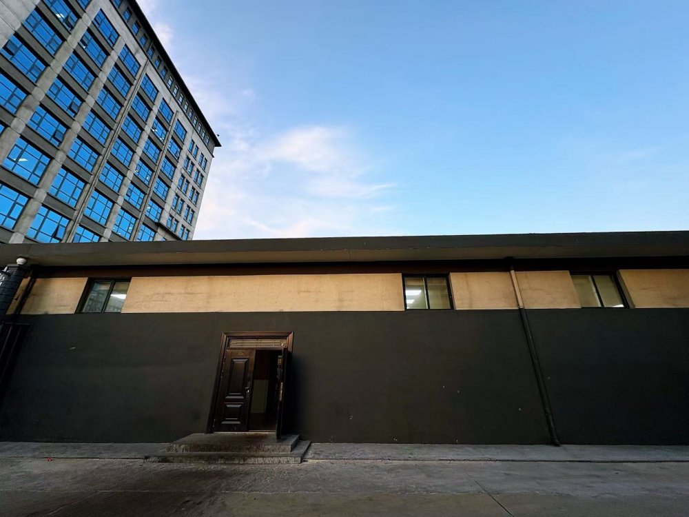 “建精品護(hù)安全”承諾兌現(xiàn)！陜煤建設(shè)韓城分公司土建六項(xiàng)目部承建的下峪口煤礦“民生廊橋”貫通驗(yàn)收