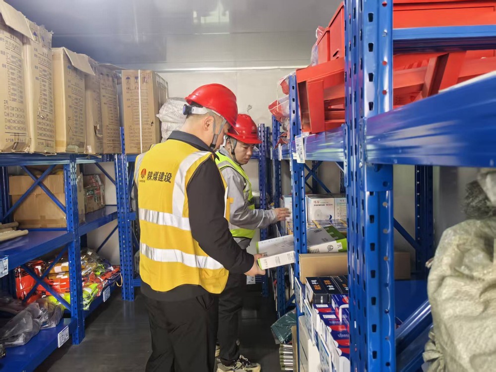 陜煤建設(shè)銅煤公司云谷市集項目部：錨定百日安全目標?筑牢冬季施工安全防線