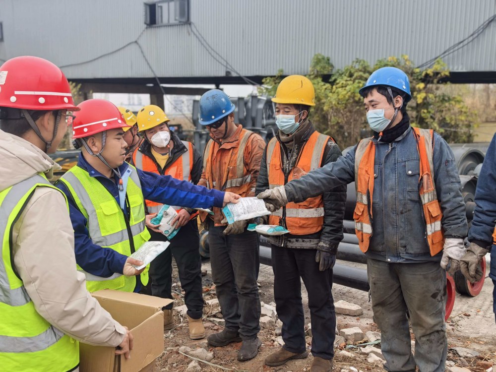 陜煤建設(shè)路橋分公司荊州項(xiàng)目收官?zèng)_刺守底線，暖心護(hù)航保平安