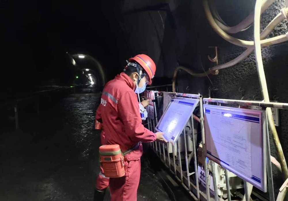 陜煤建設(shè)礦建二公司：念好“宣、整、嚴(yán)”三字經(jīng) 護(hù)航安全生產(chǎn)