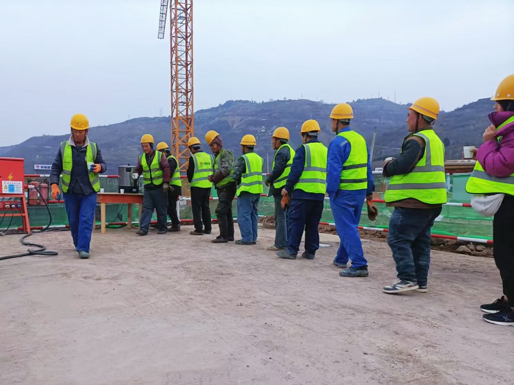 陜煤建設韓城分公司土建六項目部：跑好新春“第一棒”，韓城北站物流集運中心項目樁基礎建設階段性工程圓滿完成