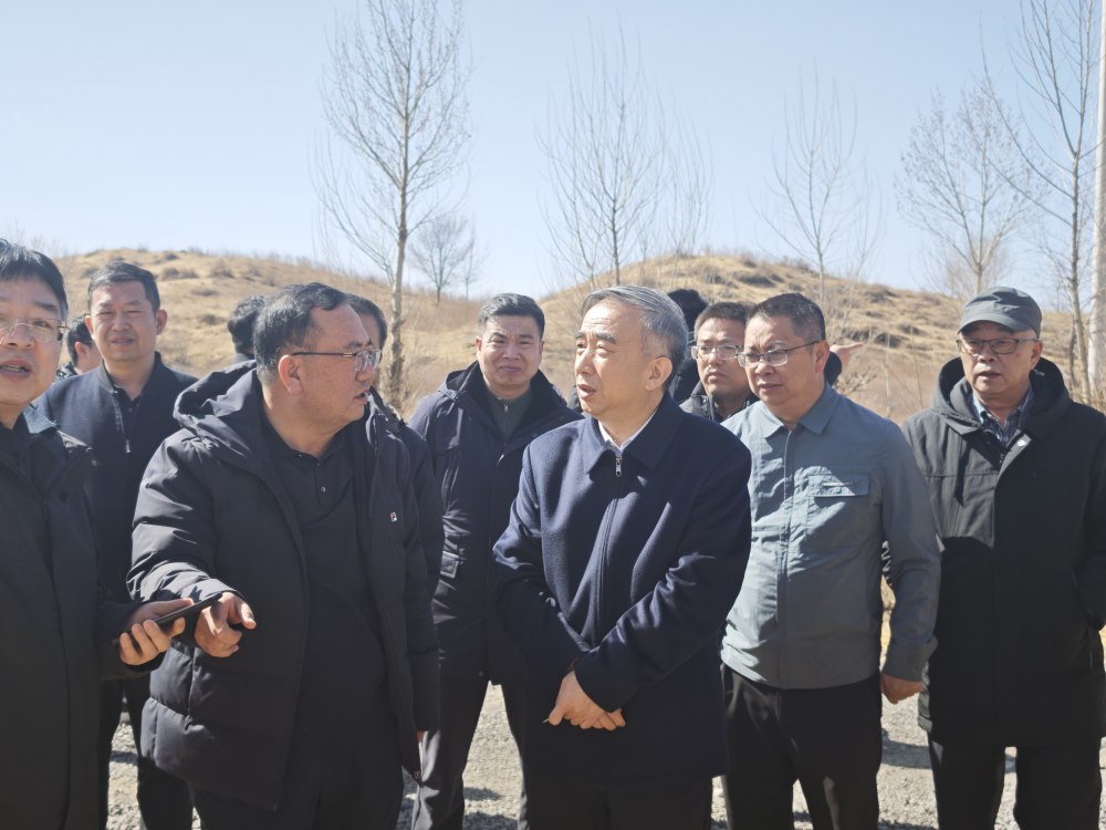 陜西鐵路物流集團(tuán)黨委書記、董事長(zhǎng)楊科生赴陜煤建設(shè)路橋分公司靖神鐵路項(xiàng)目調(diào)研