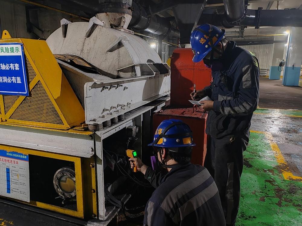 陜煤建設(shè)洗選煤運(yùn)營(yíng)公司：“五一”節(jié)前織密安全網(wǎng)，多維發(fā)力打好“組合拳”